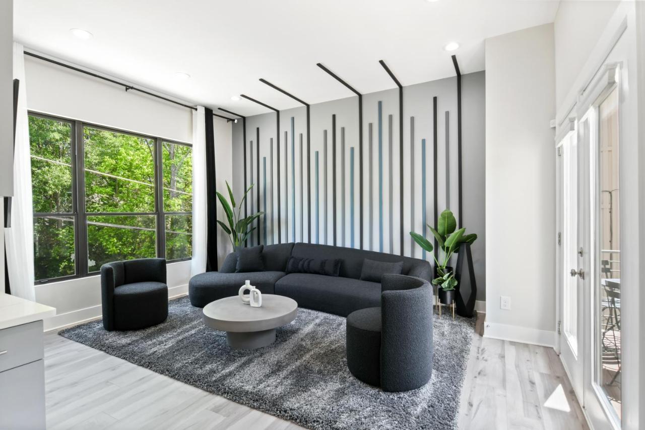 The Red Door - Ultra Modern Atlanta Home - Designedbydom Luaran gambar